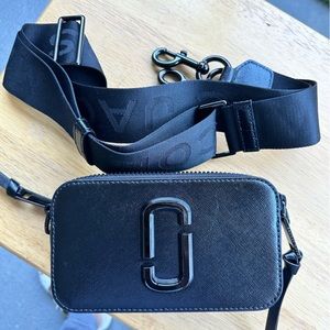 Marc jacobs camera bag